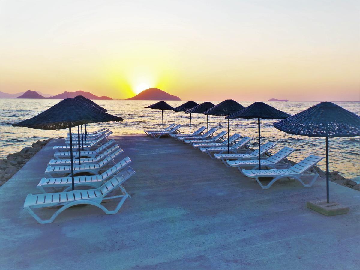 Вилла Sunset Mavi Тургутрейс Экстерьер фото